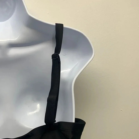 Torrid Swim Swimsuit One Piece Lattice Wireless Slimming Black New Plus Size 2X - Picture 6 of 14